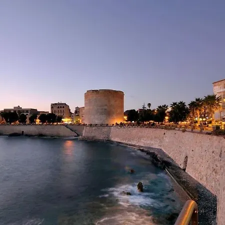 15min A Piedi Dal Centro Con Patio Privato! * 알게로